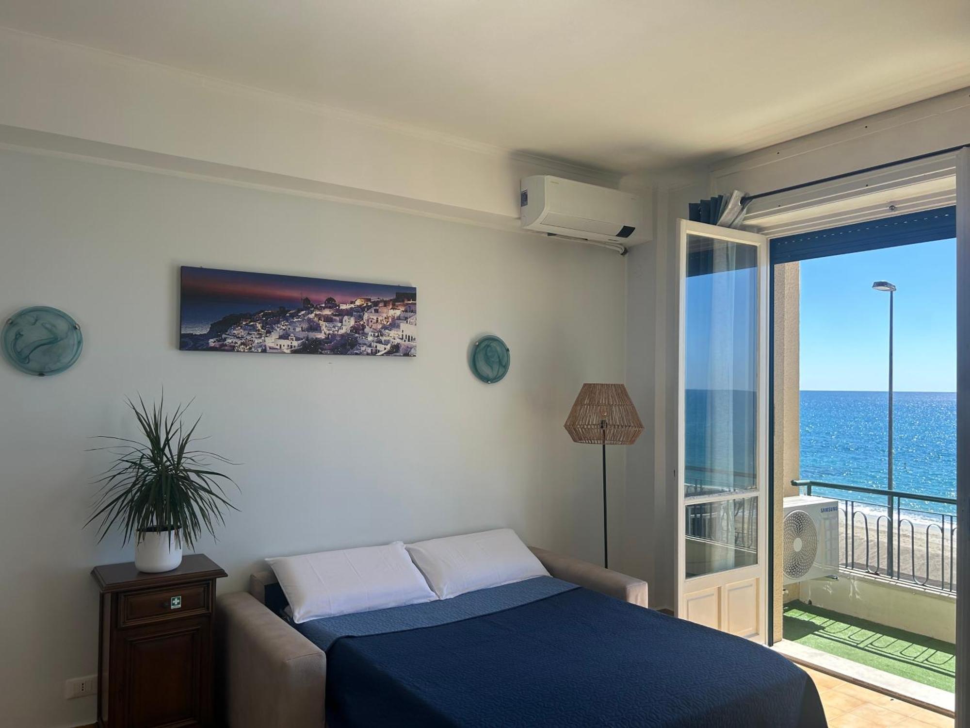 Vista Mare Savonaアパートメント エクステリア 写真